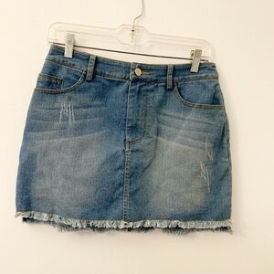 NWT Aftermarket distressed denim skorts size 4